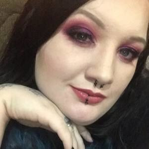 Meet your Posher, Phoenix